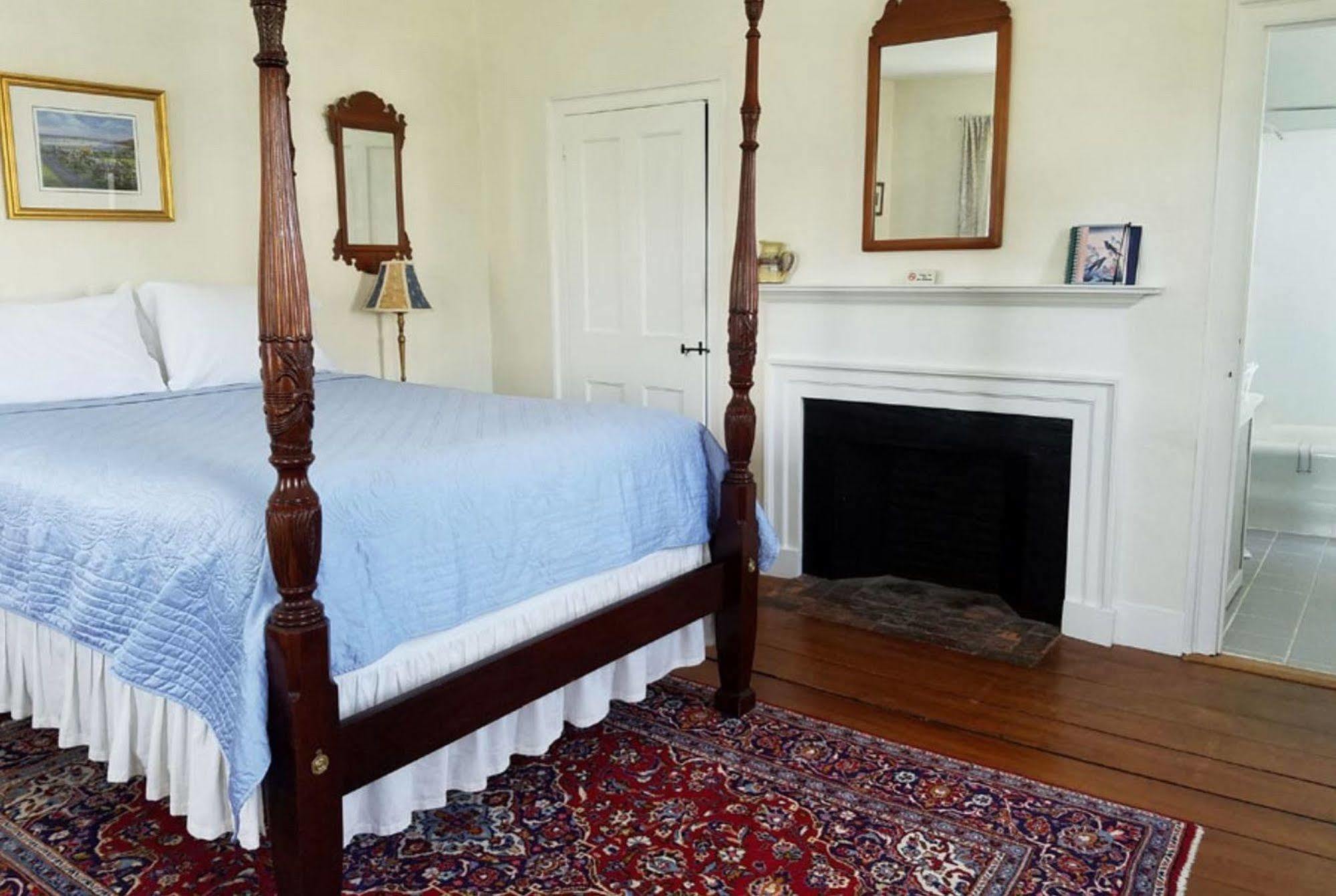 Centennial House Bed And Breakfast Northfield Extérieur photo