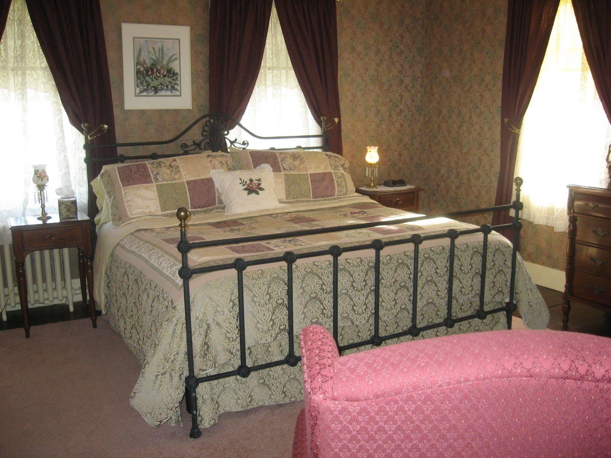 Centennial House Bed And Breakfast Northfield Extérieur photo