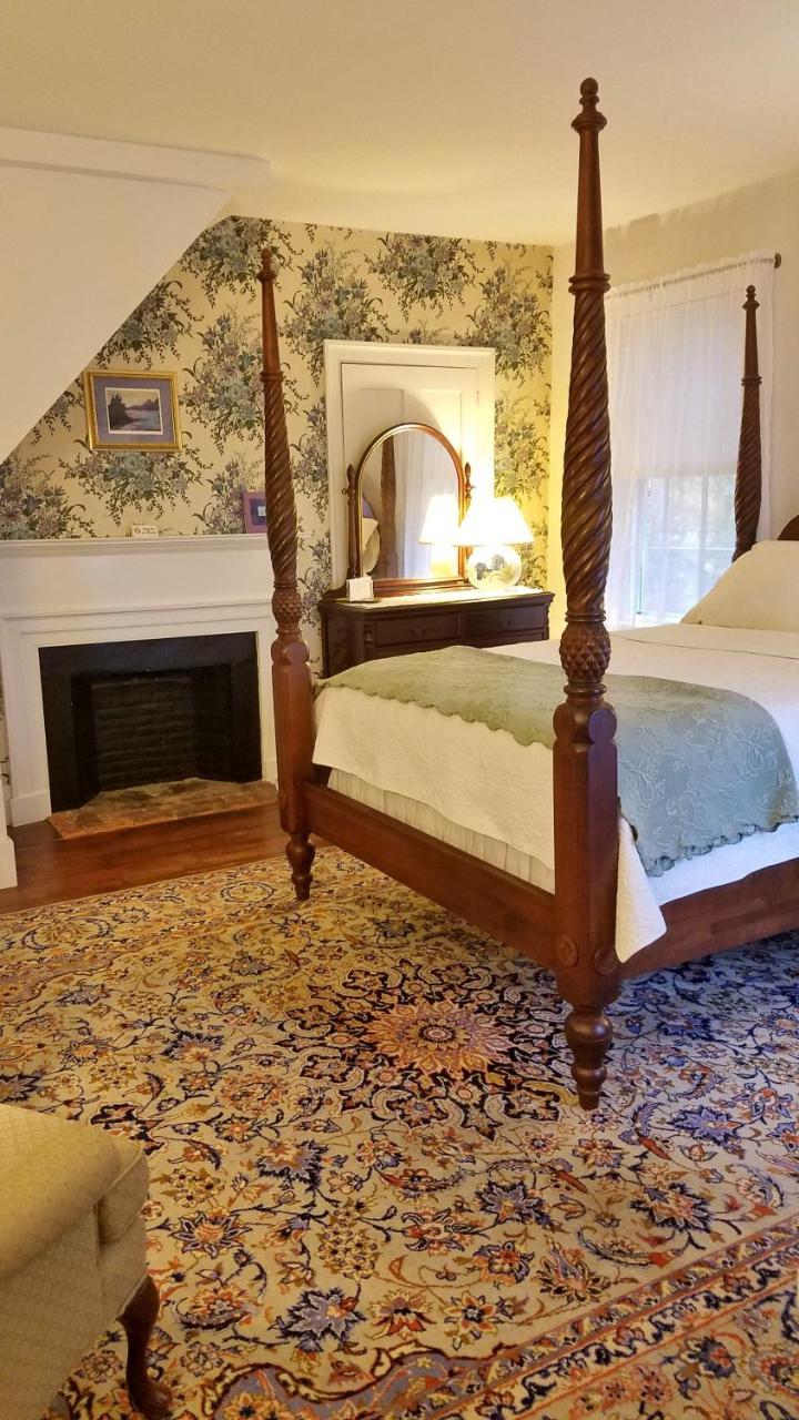 Centennial House Bed And Breakfast Northfield Extérieur photo